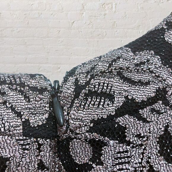 R & M Richards Glitter Lace Evening Cocktail Dress 6 Halter Cutout - Picture 9 of 16